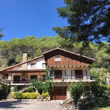 Alojamento de Acomodação e Pequeno-almoço Els Avets De La Muga Sant Llorenc de la Muga