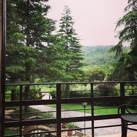 Els Avets De La Muga לינה וארוחת בוקר