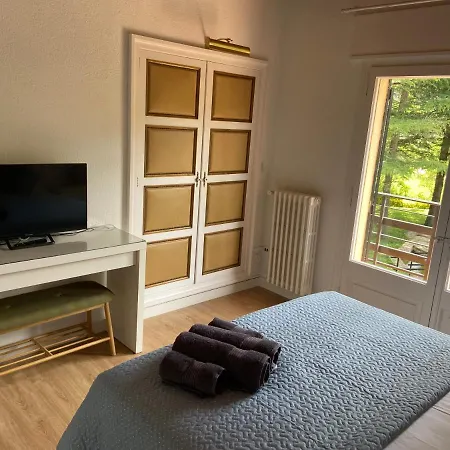 Els Avets De La Muga Bed and breakfast